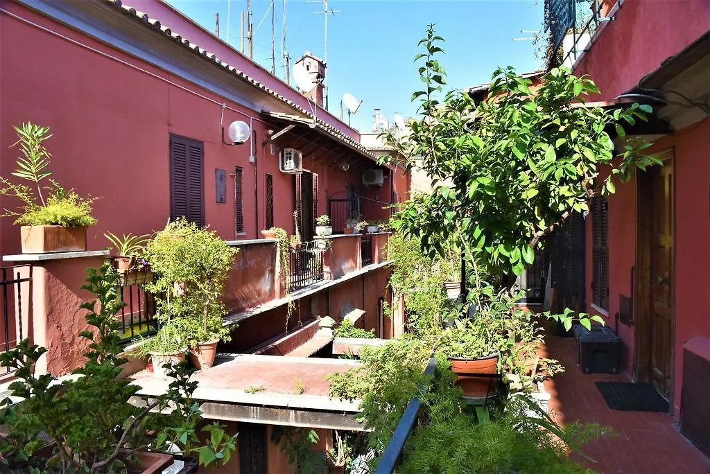 Apartment Orti 27 Rome Trastevere - Rome Vacation M&D Italy