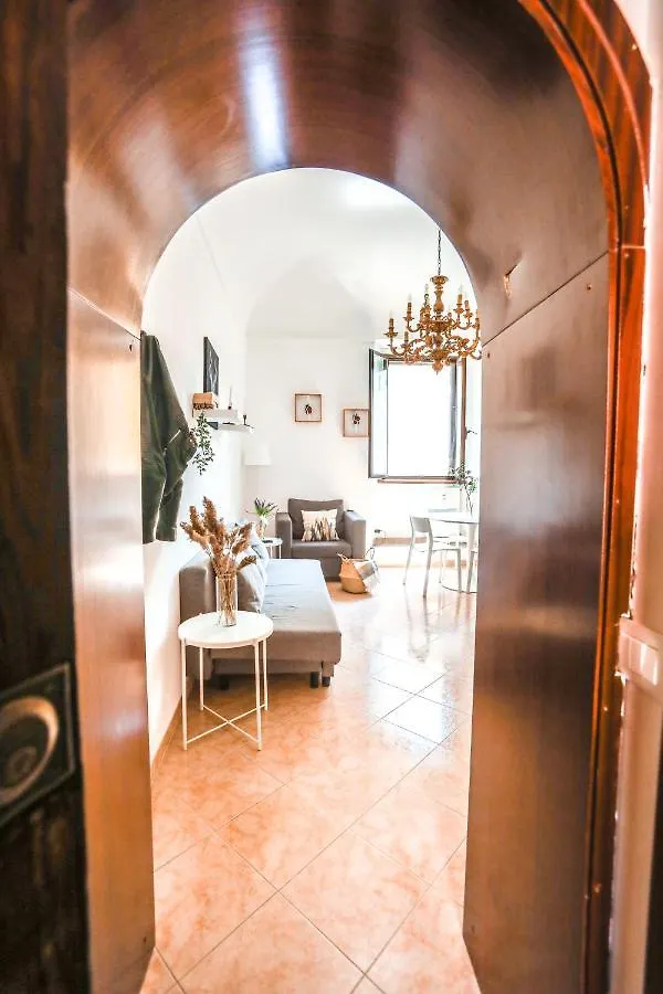 Apartment Orti 27 Rome Trastevere - Rome Vacation M&D Italy