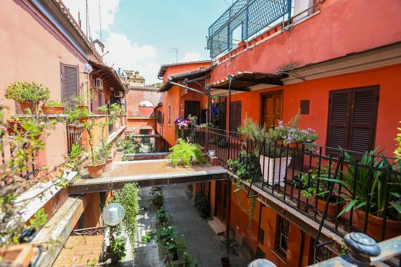 Orti 27 Rome Trastevere - Rome Vacation M&D 0*,
